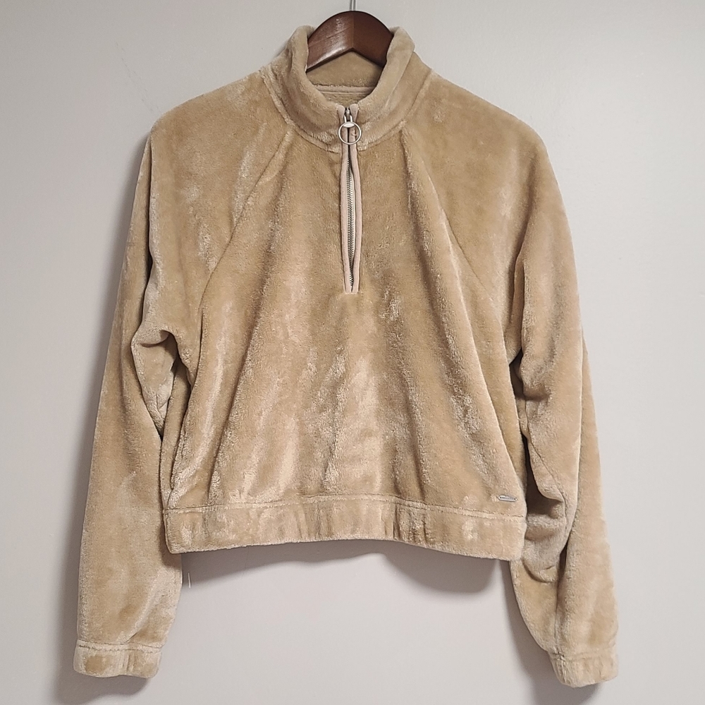 Hollister cropped half zip sweater